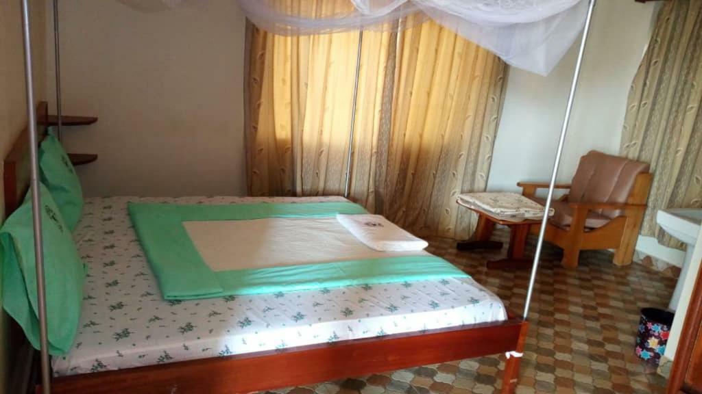 Kanberra Hotel Lira Екстер'єр фото